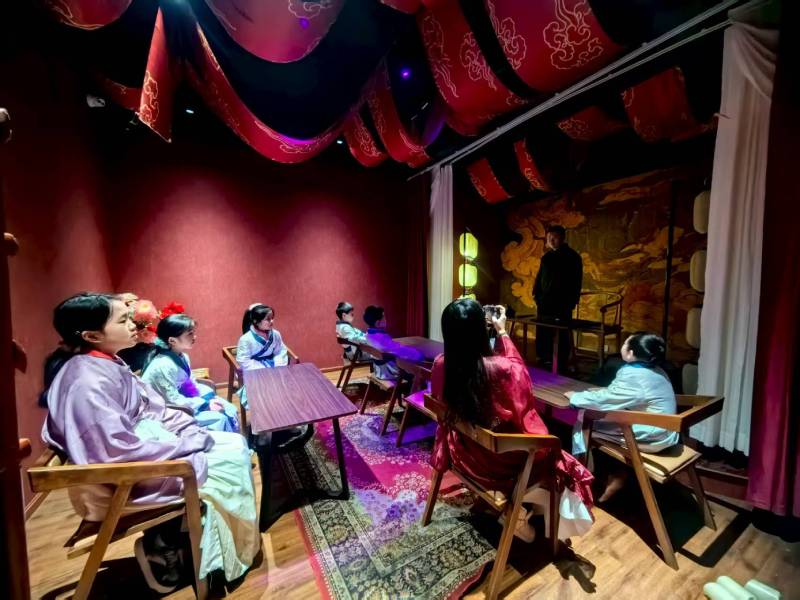 洛南县互动剧场策划